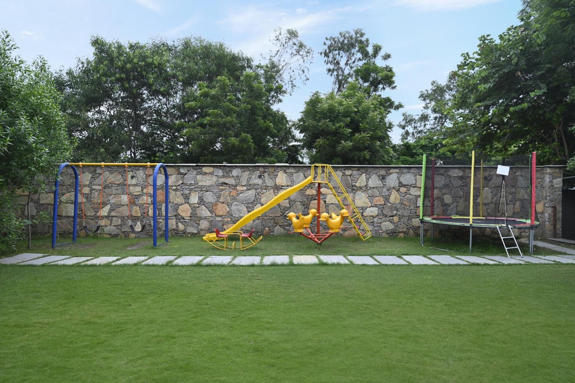 Anandam - A Luxury Resort In Udaipur Exterior photo