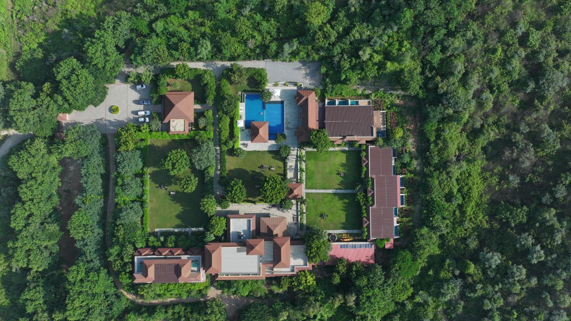 Anandam - A Luxury Resort In Udaipur Exterior photo